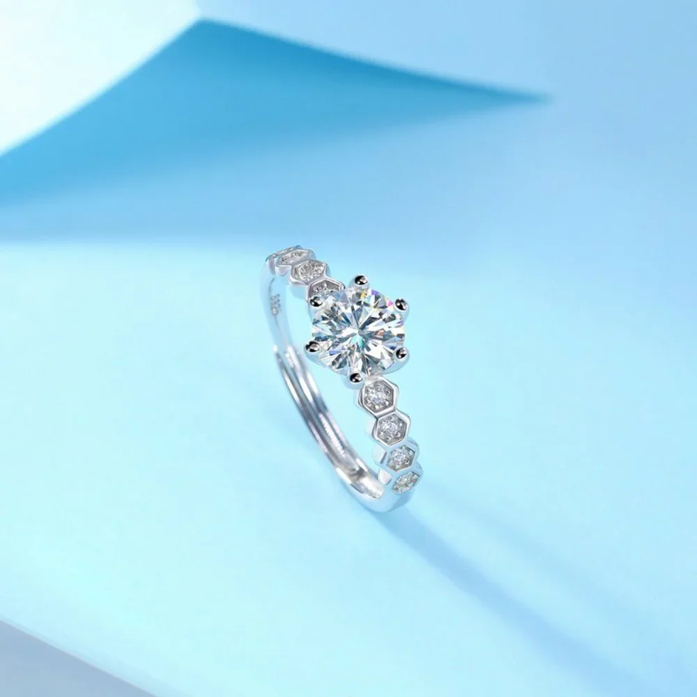 Certified 3ct. t.w. Moissanite Diamond Honeycomb Band Engagement Ring NEW